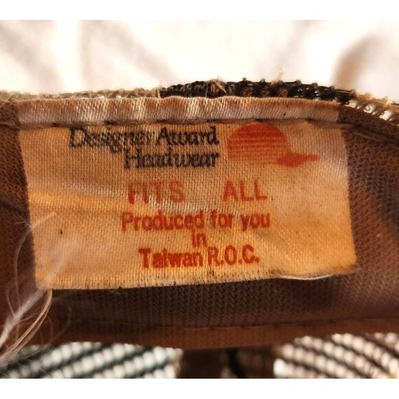 Vtg Hat Alaska Camouflage Mesh Trucker cap Snapback hunting embroidered - Picture 3 of 3